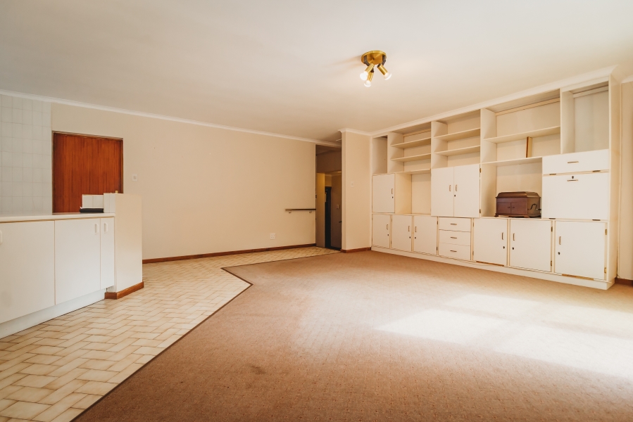 5 Bedroom Property for Sale in Camphersdrift Western Cape